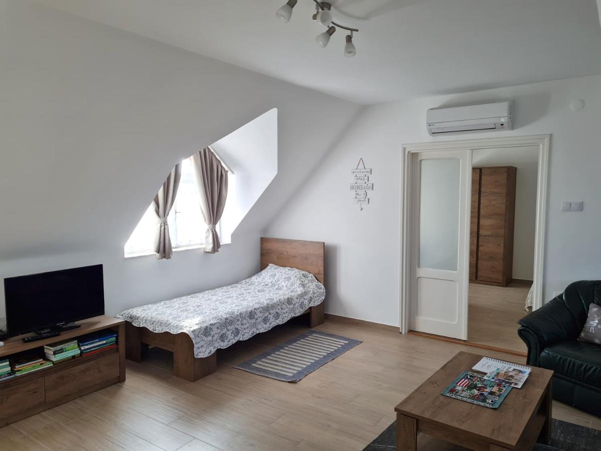 P16 Apartment هايدوبوسورميني المظهر الخارجي الصورة